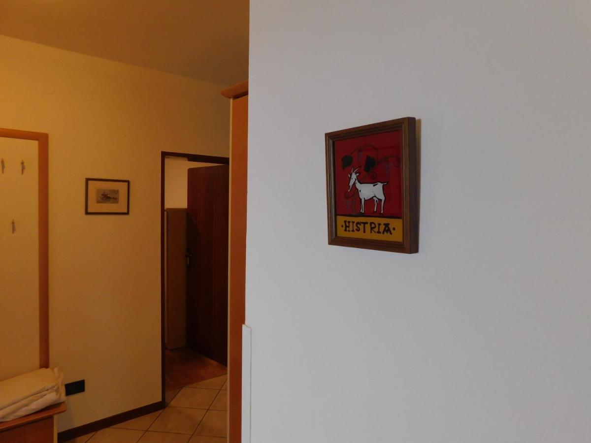 Apartma Mimoza Jagodje Exterior photo