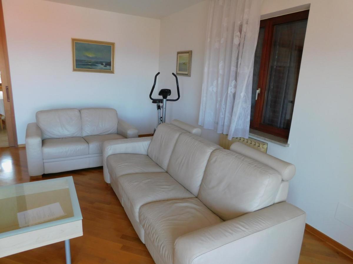 Apartma Mimoza Jagodje Exterior photo
